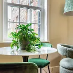 3 Cobble Court Mews *